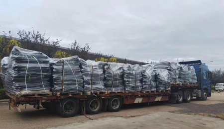 rubber seals, plywood are available